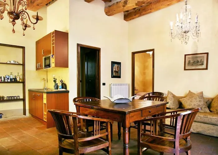 Delicious Busdraghi Apartament *